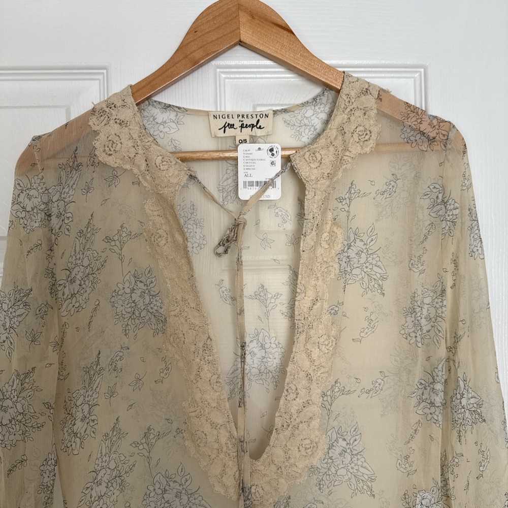 Free People Beige Floral Lace Dress New with Tags
